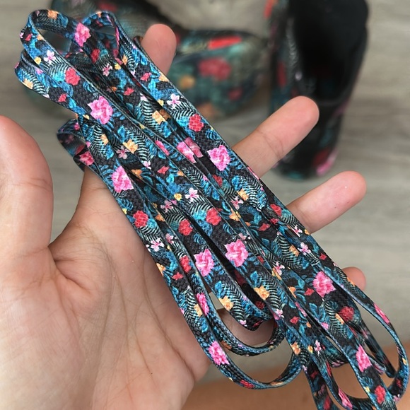 Like New NOBULL outwork high top in tropical midnight - Picture 6 of 8